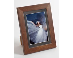 Foto ramka na zdjęcie z passepartout czarnym L25 ciemny brąz 21x29.7 cm
