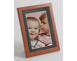 Foto ramka na zdjęcie z czarnym passepartout średni brąz 30x40 cm