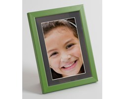 Foto ramka na zdjęcie z czarnym passepartout zielony 24x30 cm