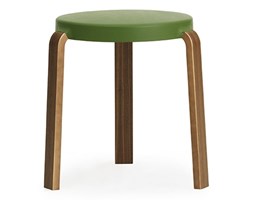 Normann Copenhagen Tap Stool - zielony taboret z miękkim siedziskiem i orzechowym wykończeniem