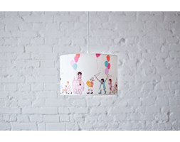 LAMPA WISZĄCA DZIECI NA PARADZIE