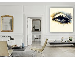 Woman eye