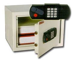 77157486 Sejf gabinetowy, elektroniczny (wymiary: 466x490x330 mm)