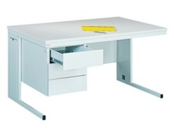 99551869 Biurko, 3 szuflady (wymiary: 740x1400x800 mm)