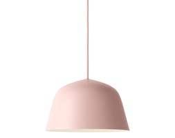 Muuto Ambit Ø25 różowa, nieduża lampa wisząca w skandynawskim stylu