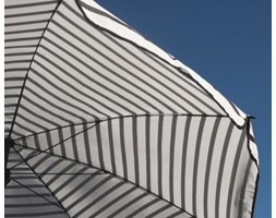 Parasol Ogrodowy W Czarno Białe Pasy