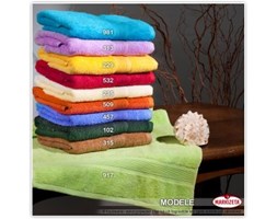 Recznik MODELE wymiar 70 x 140 cm / kolor rudy