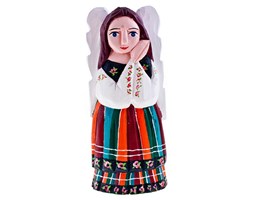 Rzeźba z drewna - modlący się anioł w stroju ludowym - 25 cm