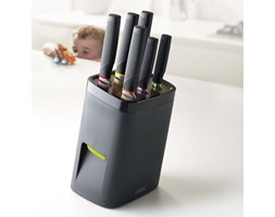 Blok z nożami LOCKBLOCK - Joseph Joseph - DECOSALON - Zakupy bez ryzyka