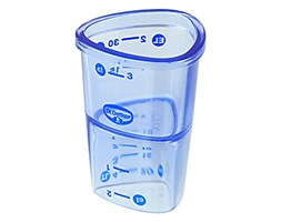 Kubek z miarką mini Dr Oetker